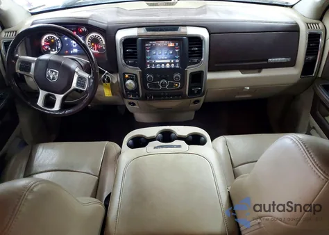 2017 Ram 1500 Laramie z USA, uszkodzony, nr VIN 1C6RR7JM2HS863431